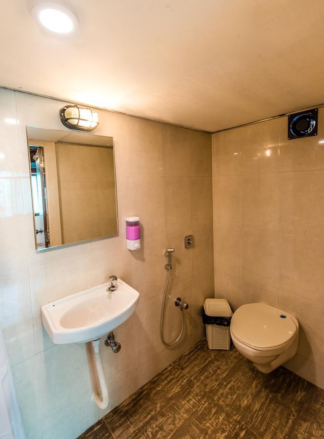 Basti - A Backpackers Hostel Bombaj Exteriér fotografie