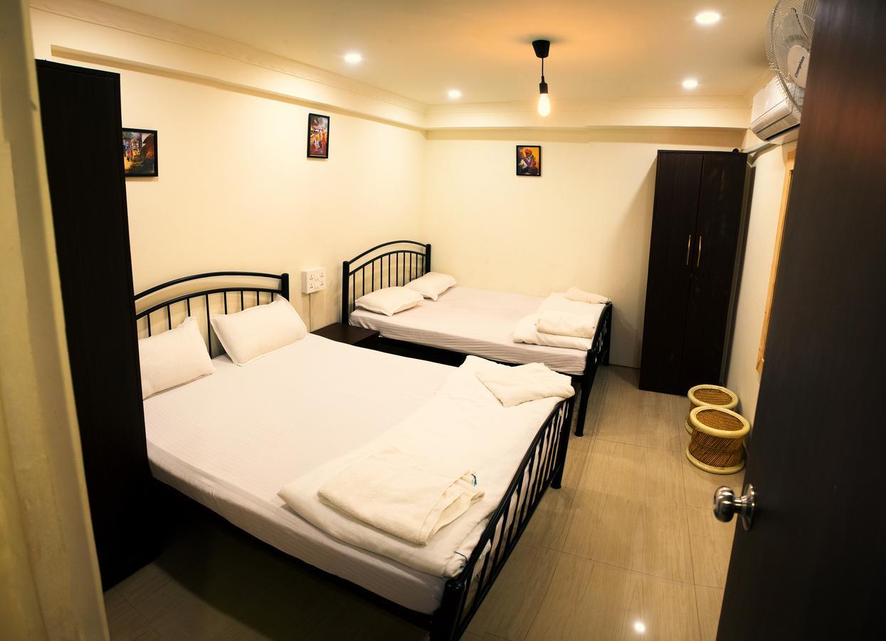 Basti - A Backpackers Hostel Bombaj Exteriér fotografie