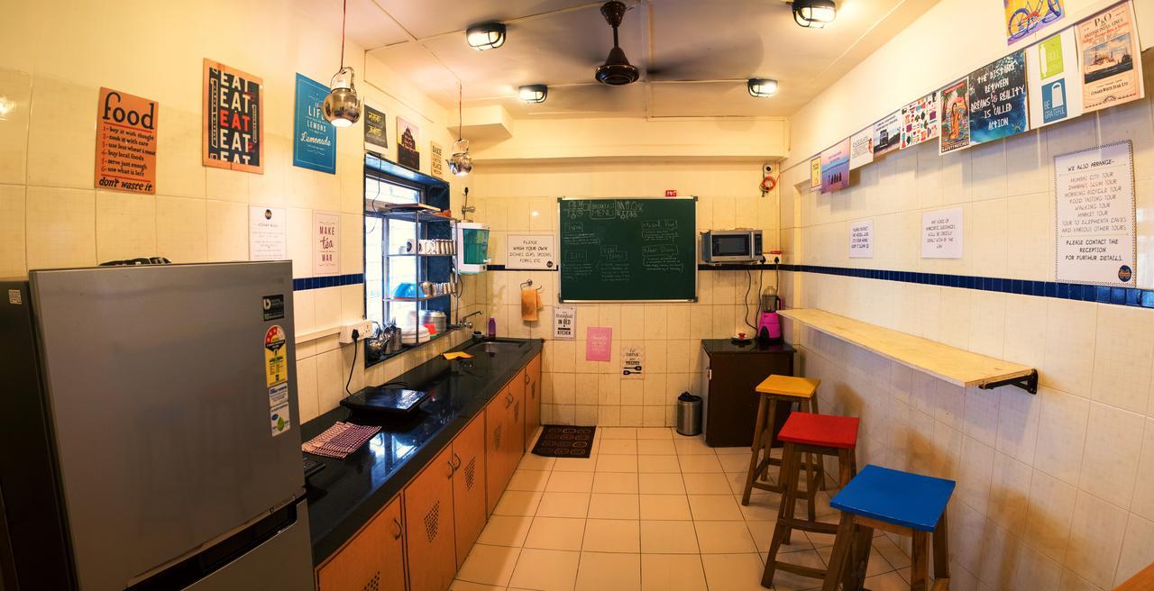 Basti - A Backpackers Hostel Bombaj Exteriér fotografie